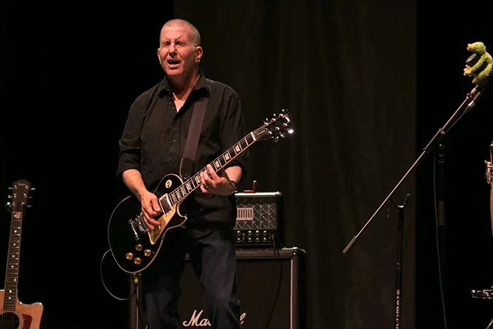 Burton Cummings
