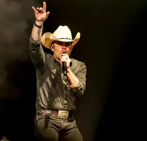 Justin Moore