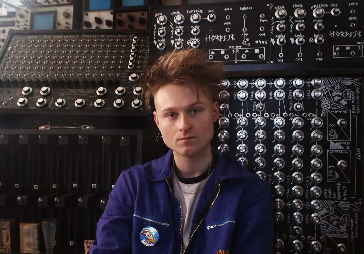 The UK Sent the Wrong Artist to the Wrong Room and That's Not Sam Battle's Fault