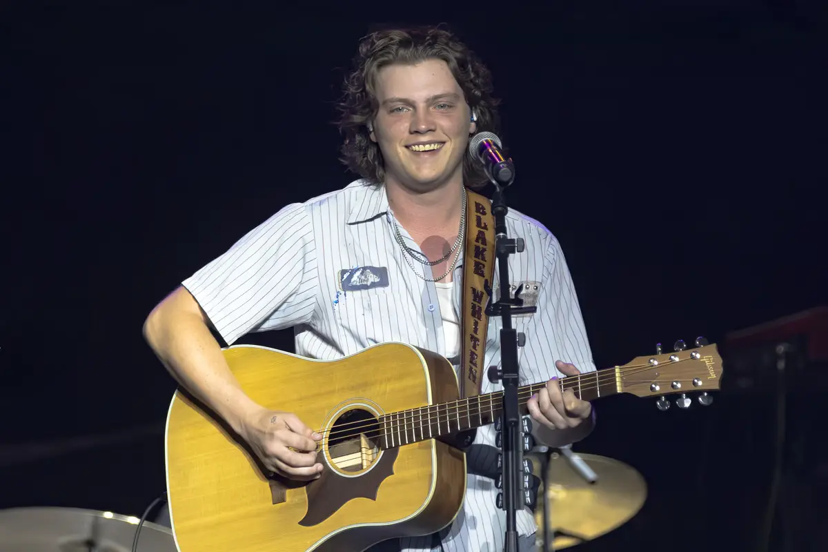 blake-whiten-canada-life-place-london-on-2026-06-19-dan-savoie-01