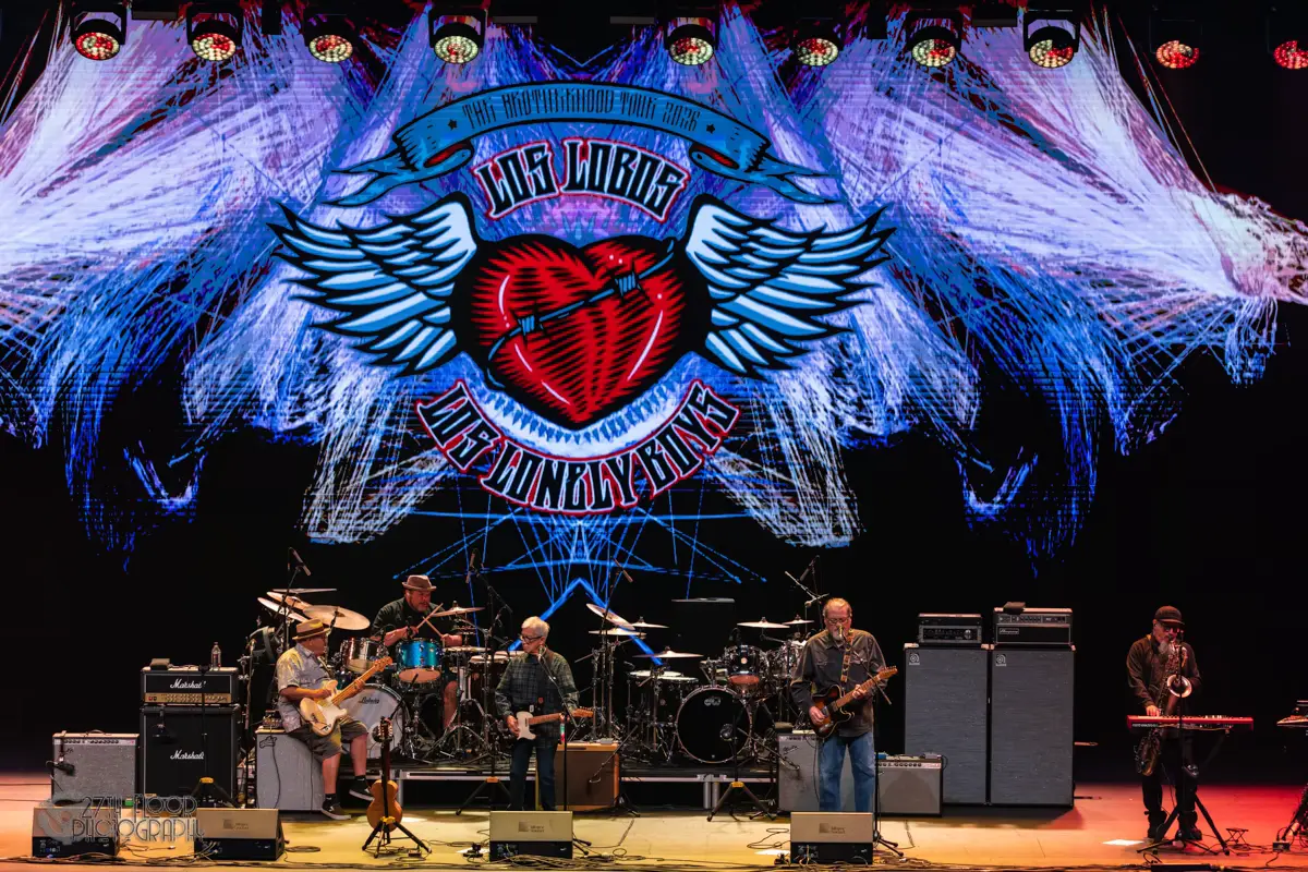 Los Lobos Bring Five Decades of East LA to the OLG Stage in Niagara Falls