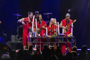 Walk Off The Earth and Andy Grammer Light Up Caesars Windsor