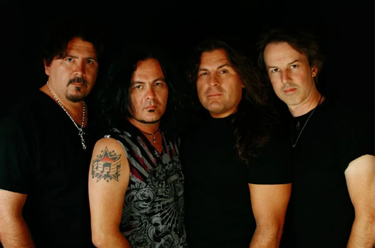 Rowan Robertson in 2010: Remembering Ronnie James Dio and Forging DC4's Electric Ministry