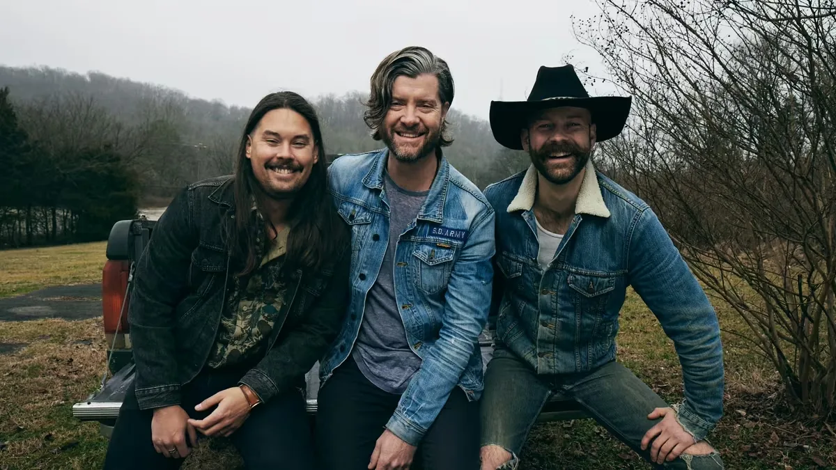 Tim Neufeld and The Glory Boys: A Pandemic-Era Crossover to Country Stardom
