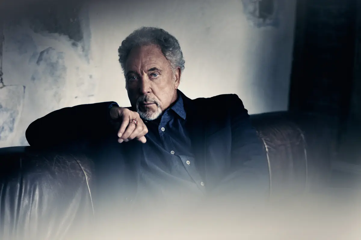 Tom Jones at Fallsview Casino Resort